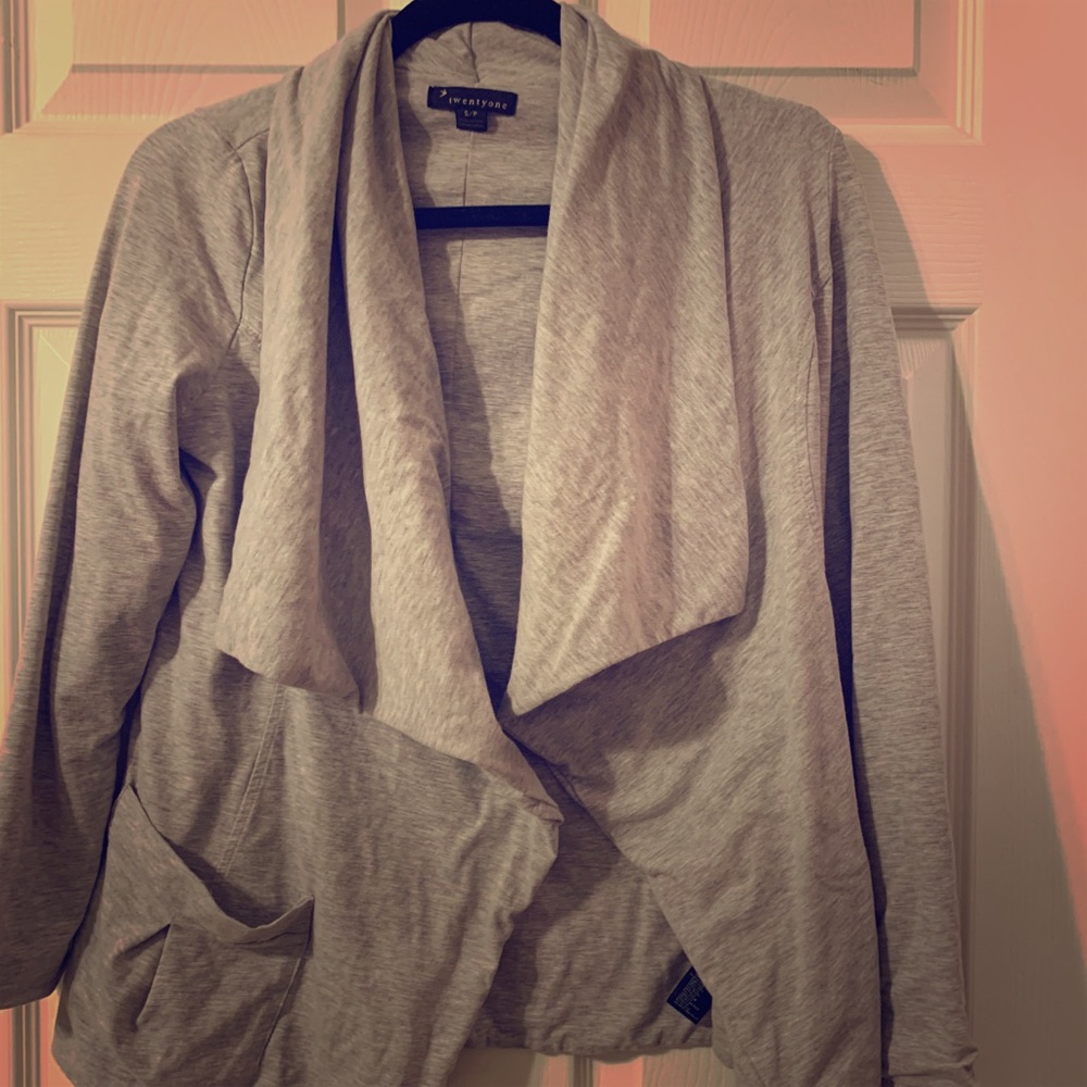 Grey cardigan